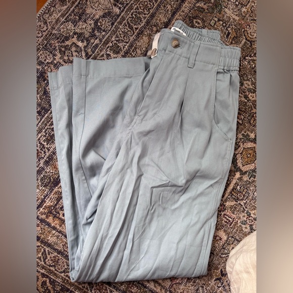 The Neale Straight Leg Pant in Drapewave - Picture 8 of 8